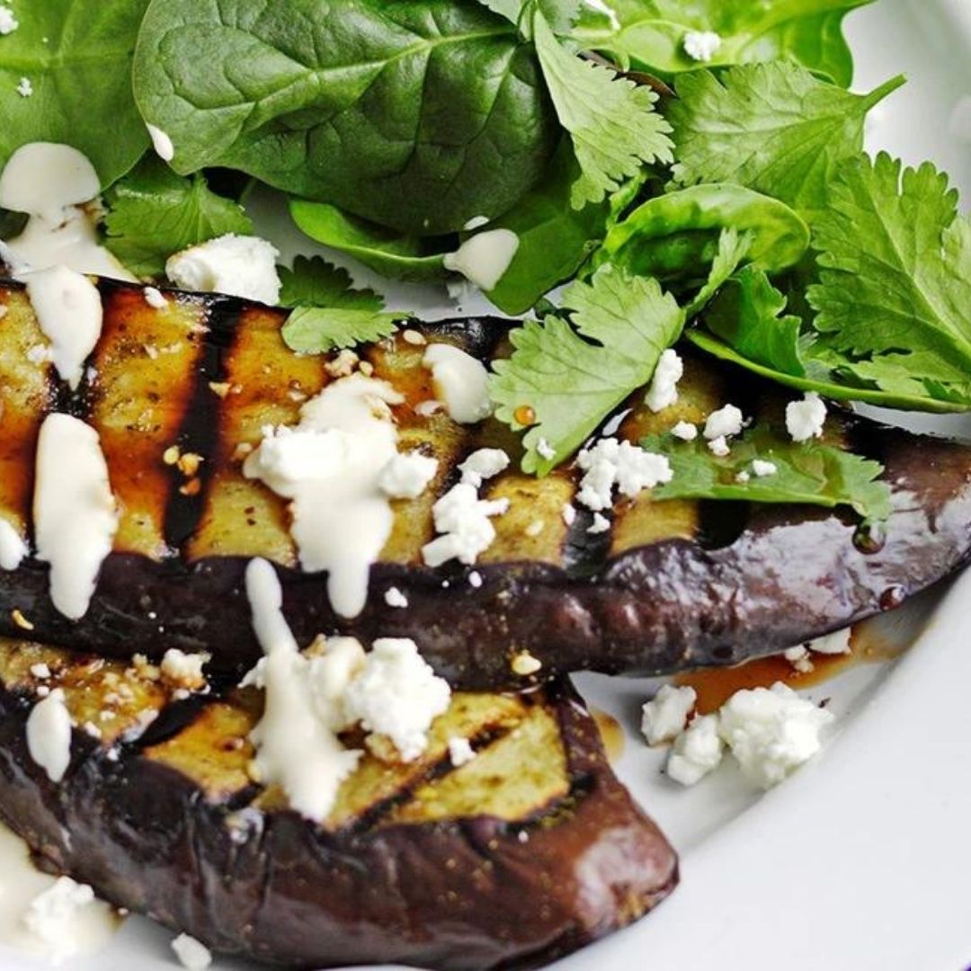 Aubergine grillée et sa sauce au sésame